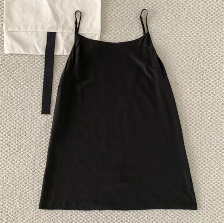 Комплект из двух предметов: же – обзор и цена Summer Clothing In Winter